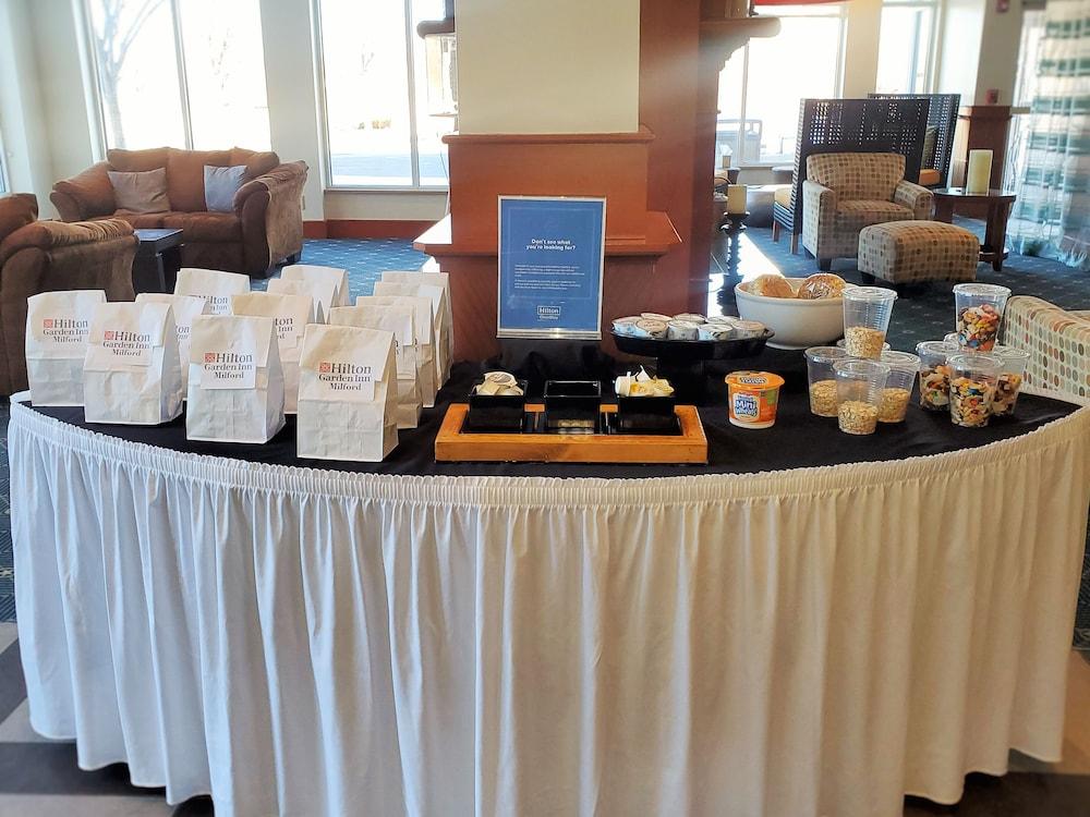 Hilton Garden Inn Milford Ngoại thất bức ảnh