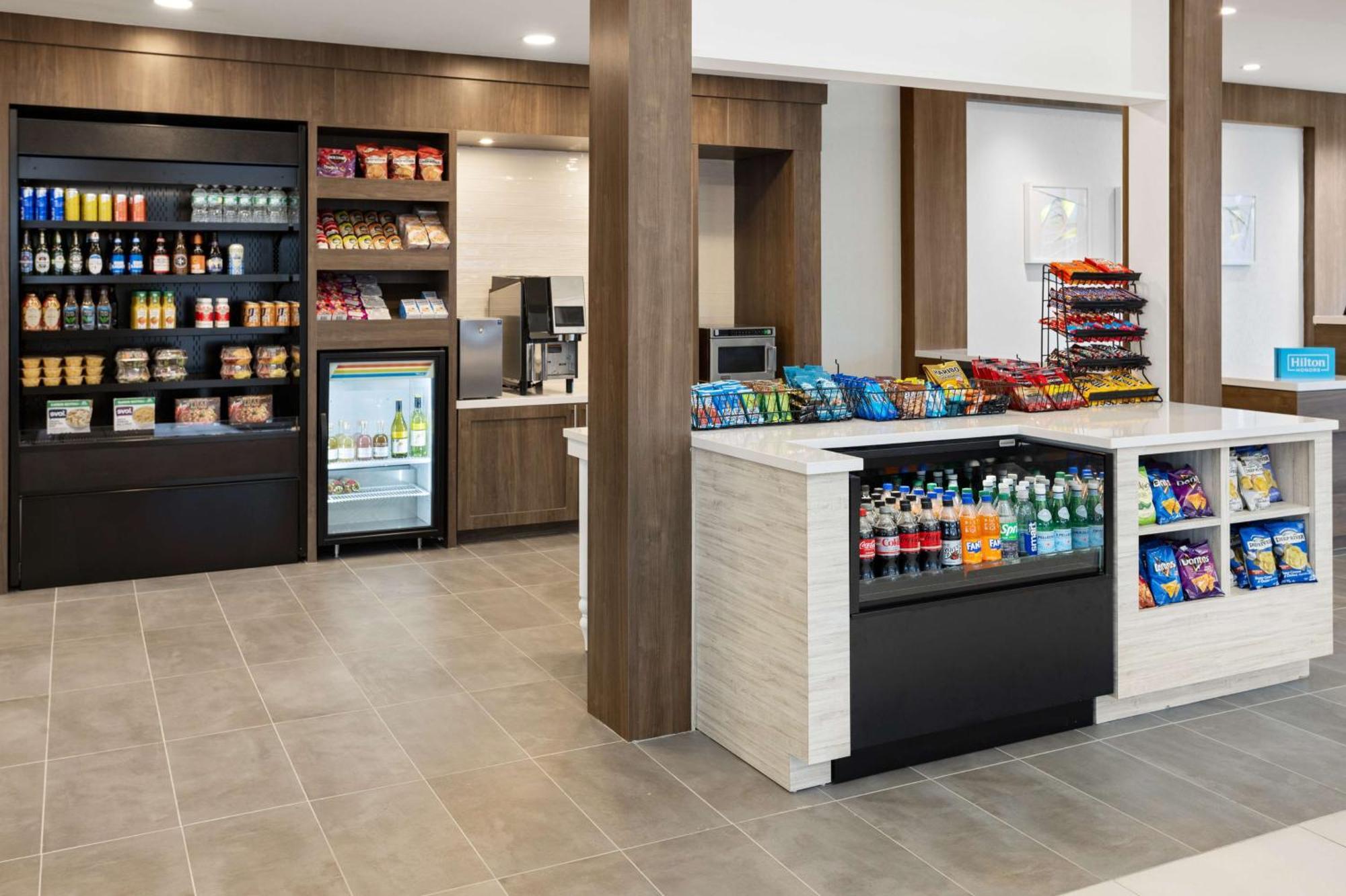 Hilton Garden Inn Milford Ngoại thất bức ảnh