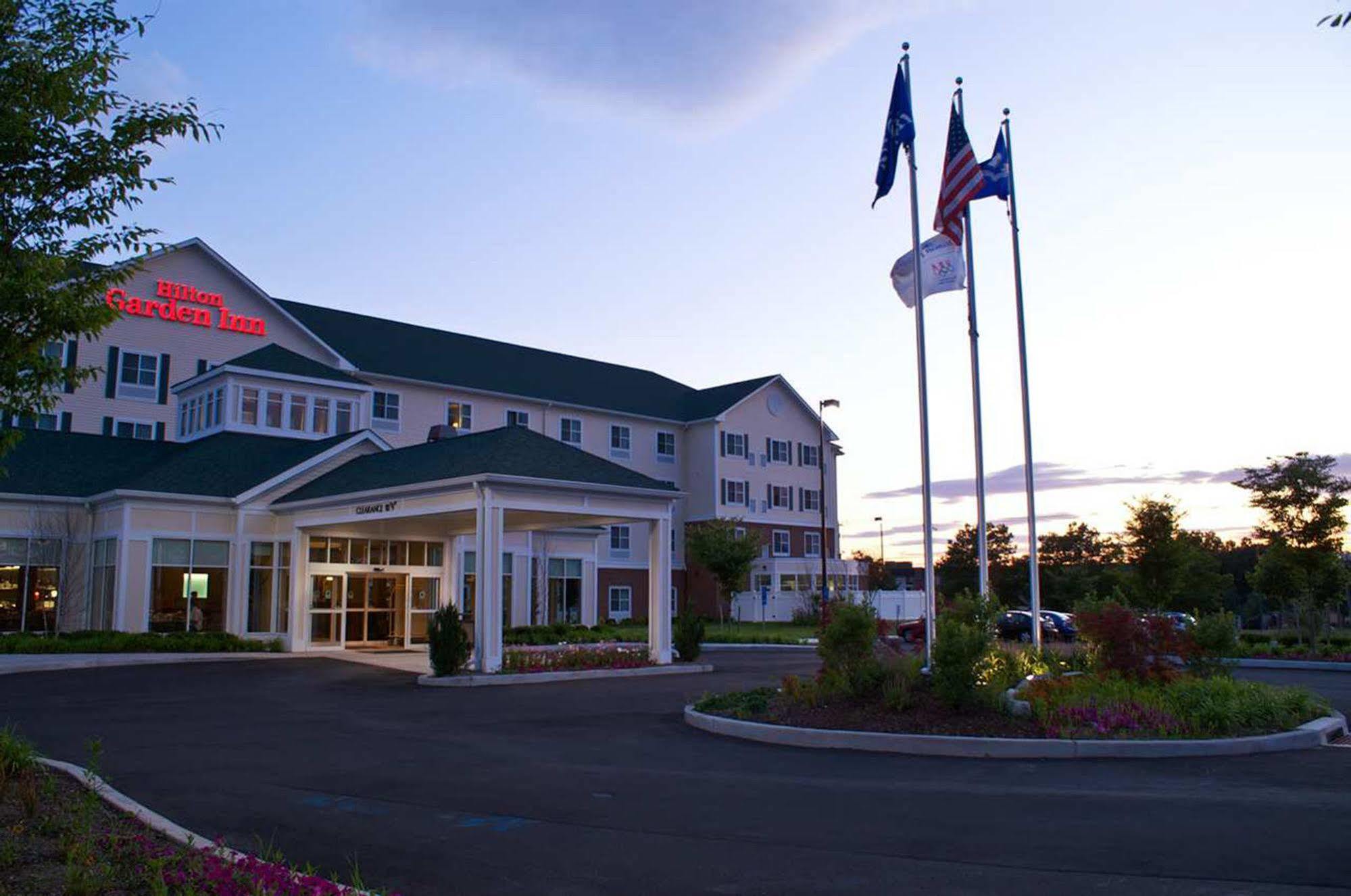 Hilton Garden Inn Milford Ngoại thất bức ảnh